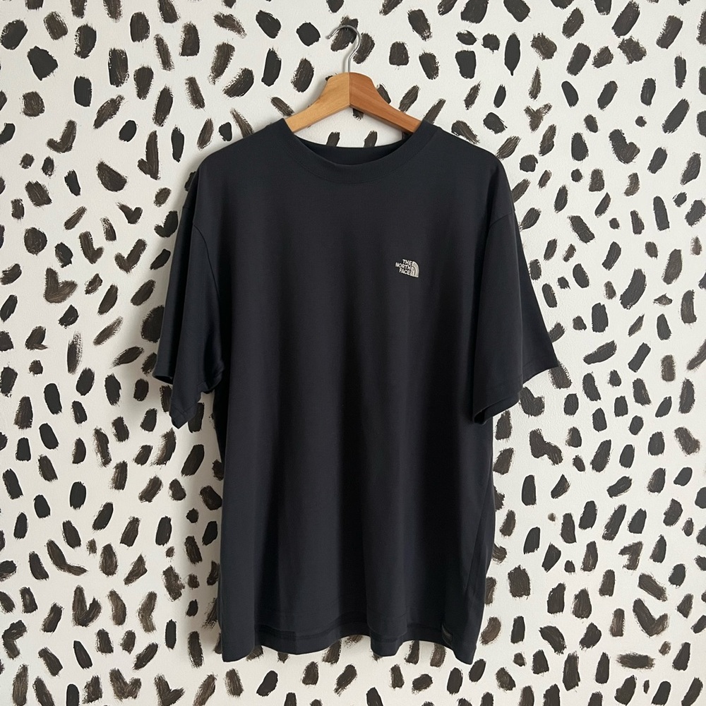 Men’s NorthFace T-shirt